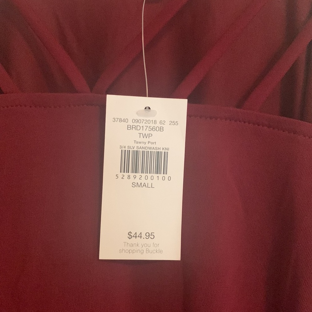 NWT Buckle Burgundy 3/4 Sleeve Top w/Shoulder Detailing - Picture 3 of 3